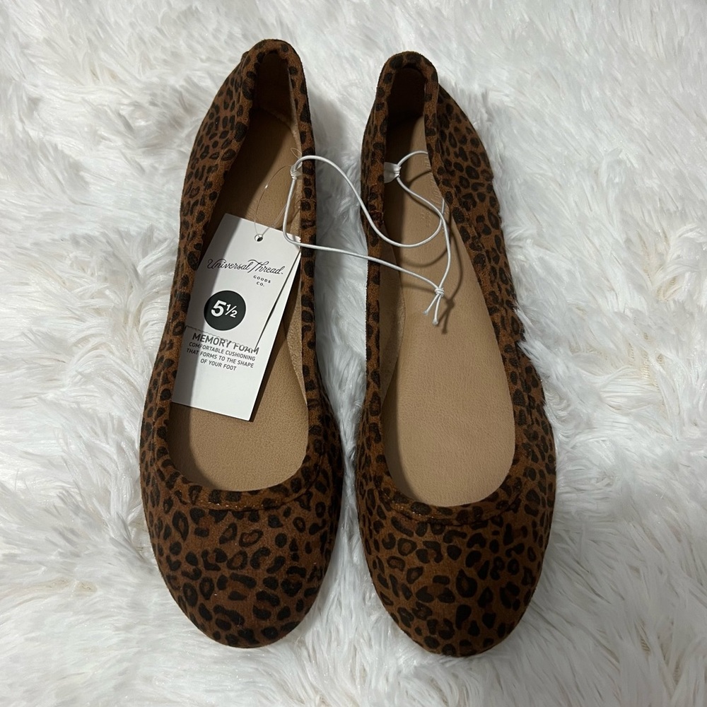 Leopard Print Ballet Flats 5 & 1/2